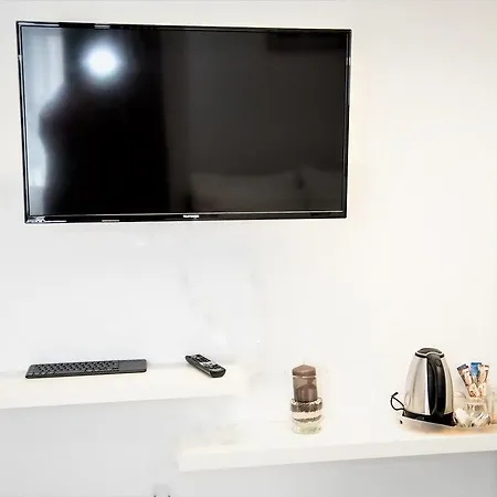 Tau Design Гостевой дом Эрланген